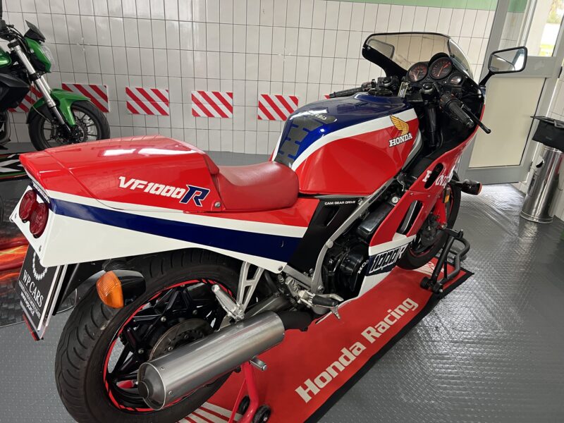 Honda VF1000R - immagine 2