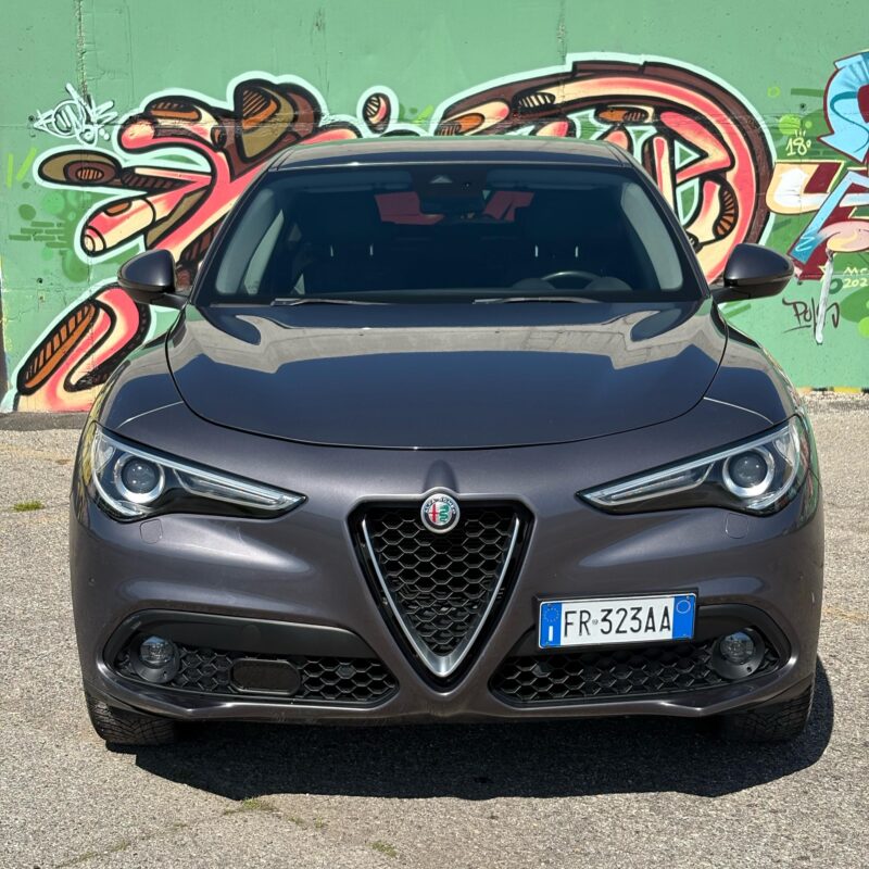 Alfa Romeo Stelvio Stelvio 2.2 t Executive Q4 190cv auto my19