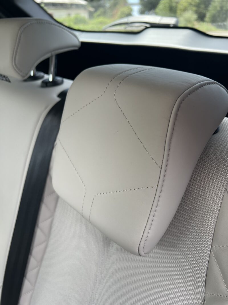DS Automobiles DS 3 Crossback 50 kWh e-tense So Chic - immagine 8