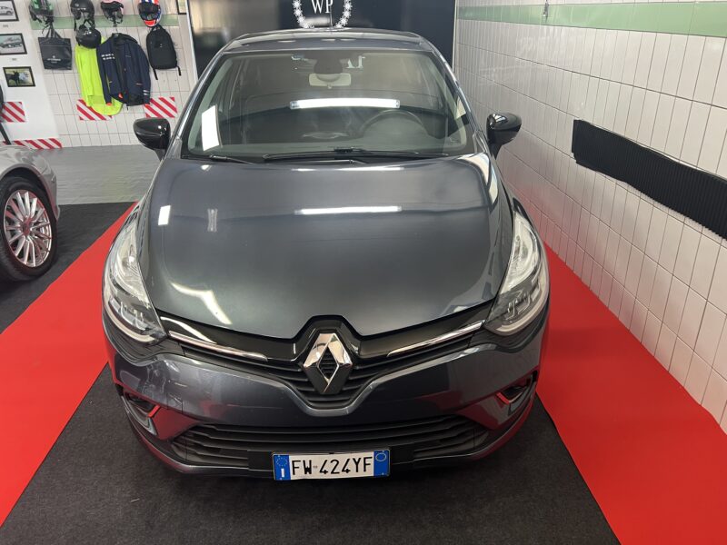 Renault clio 1.5 dci Business 75 cv - immagine 2