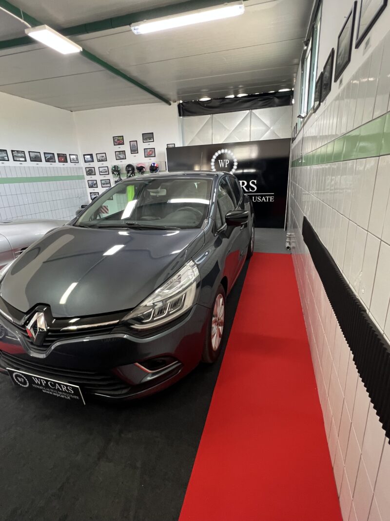 Renault clio 1.5 dci Business 75 cv - immagine 8