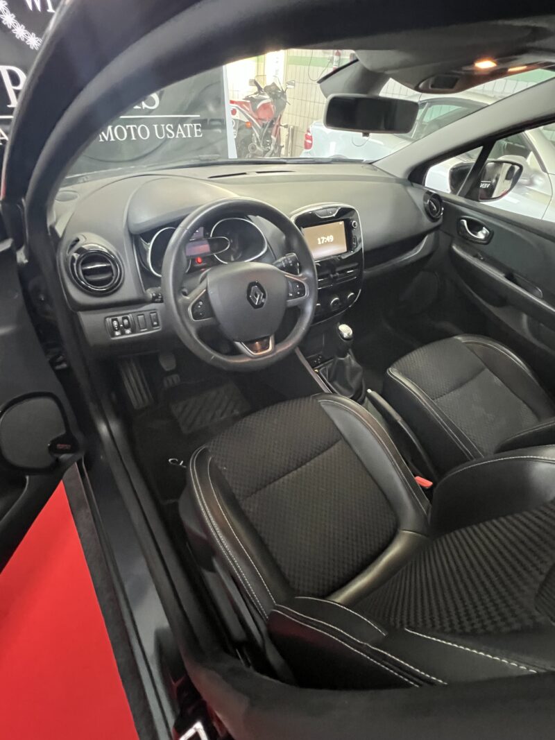 Renault clio 1.5 dci Business 75 cv - immagine 11