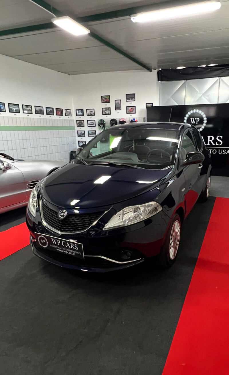 Lancia Ypsilon Ypsilon 1.2 Gold ecochic Gpl 69cv my16