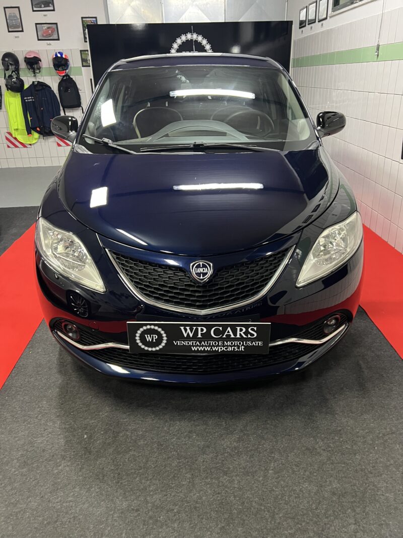 Lancia Ypsilon Ypsilon 1.2 Gold ecochic Gpl 69cv my16 - immagine 10