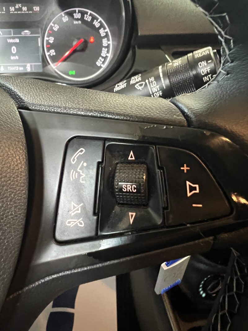 Opel corsa 1.2 Innovation B-color - immagine 18