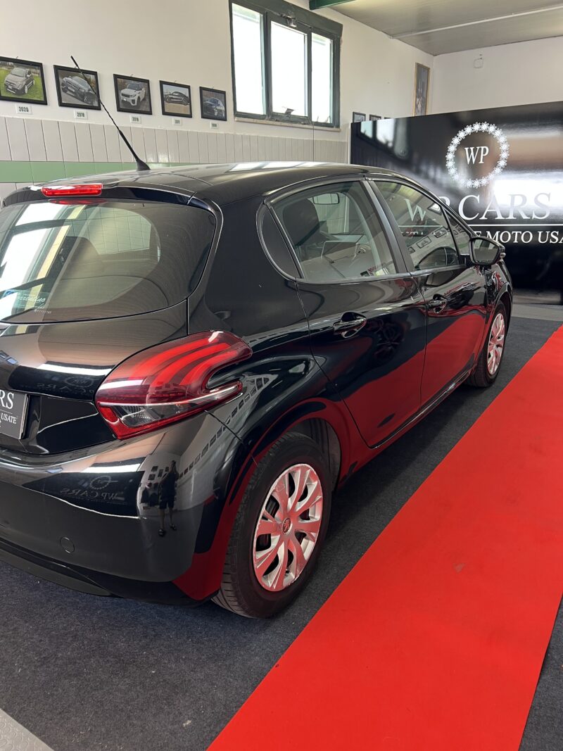 Peugeot208 208 5p 1.4 hdi 8v Business - immagine 7