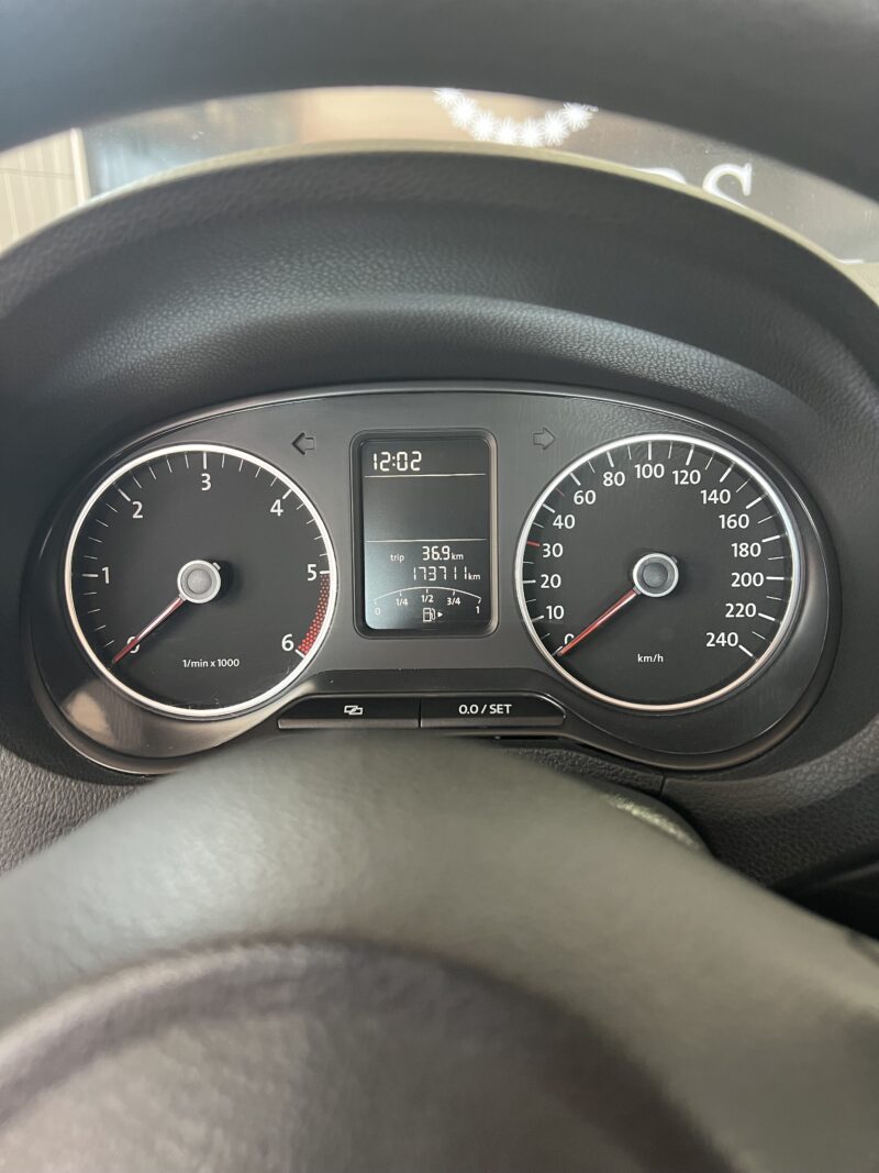 Volkswagen Polo Polo 5p 1.6 tdi Comfortline 90cv - immagine 2