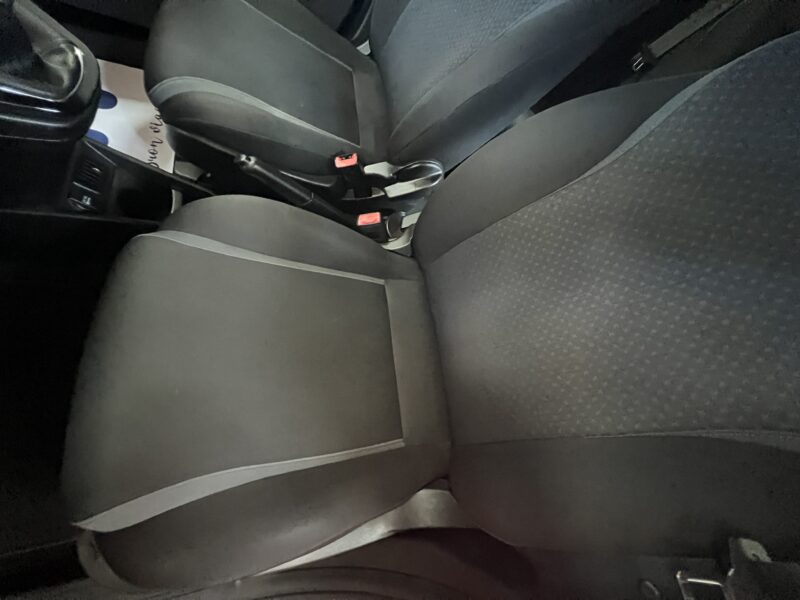 Lancia Ypsilon 1.2 69 CV 5 porte GPL Ecochic Silver - immagine 17