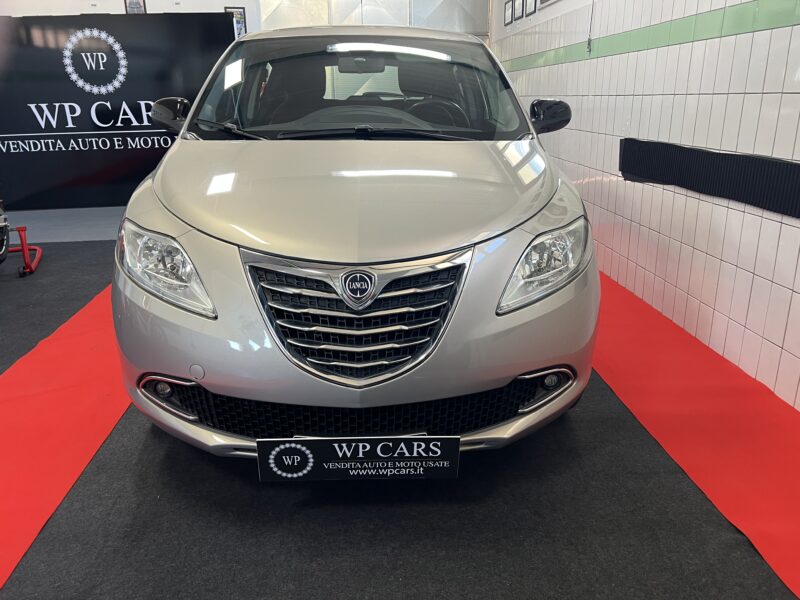 Lancia Ypsilon 1.2 ecochic Gold Metano